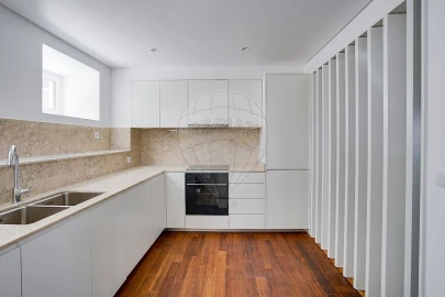 Apartamento T3 para Venda em Arroios