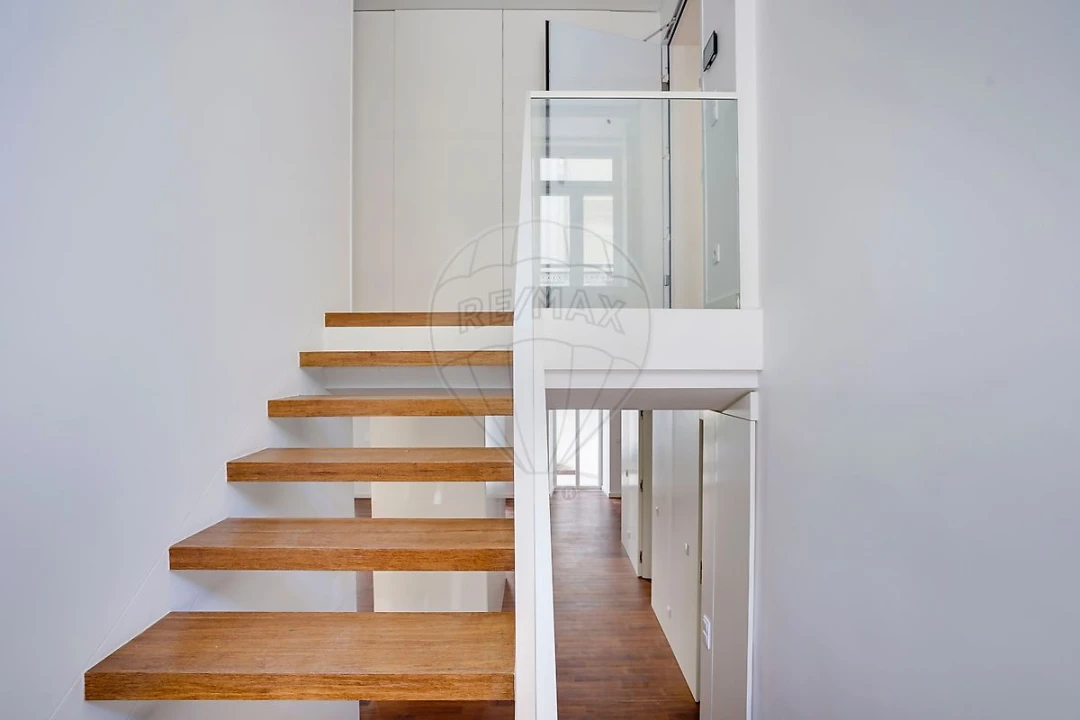 Apartamento T3 para Venda em Arroios Foto 4