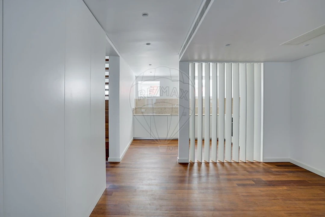 Apartamento T3 para Venda em Arroios Foto 10