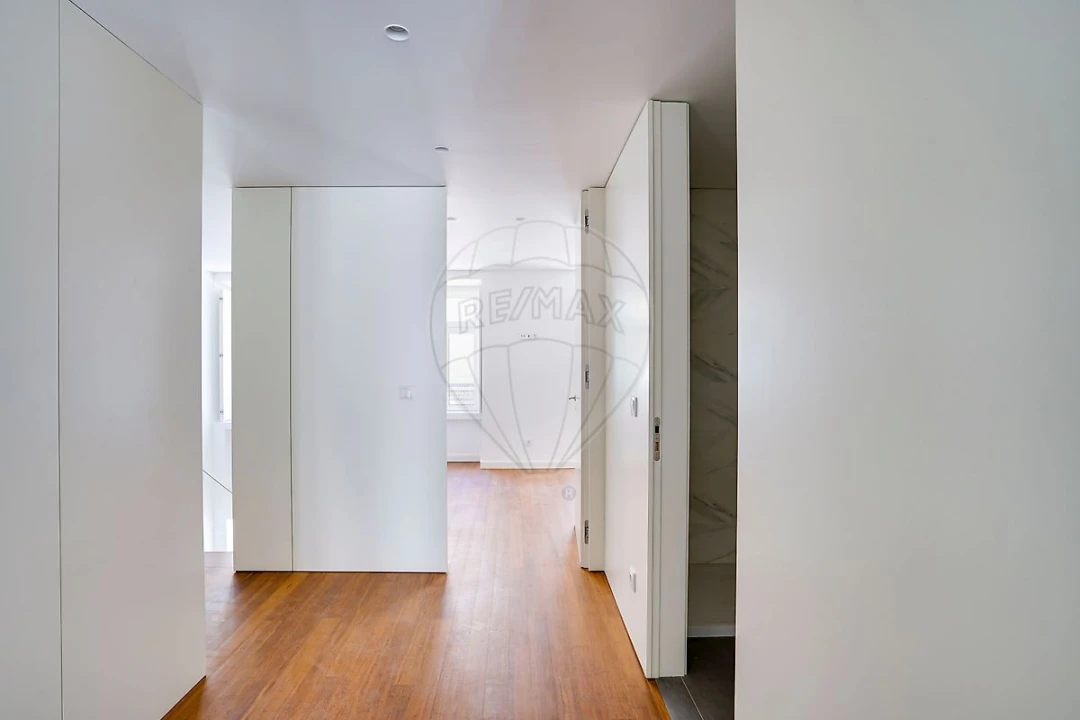 Apartamento T3 para Venda em Arroios Foto 24
