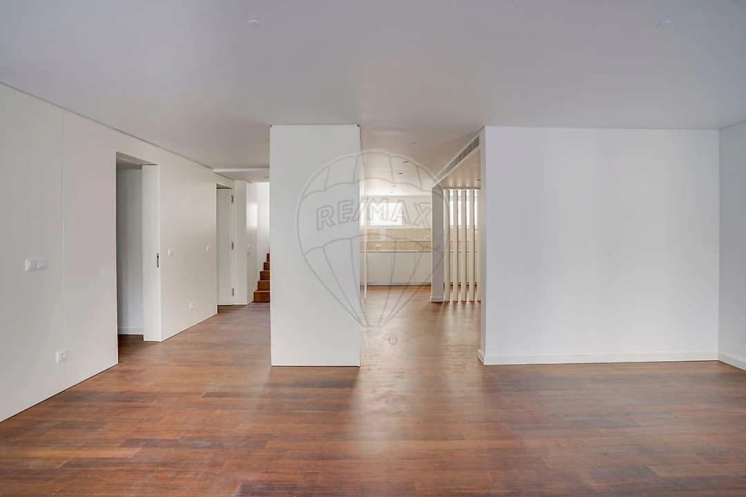 Apartamento T3 para Venda em Arroios Foto 8