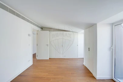 Apartamento T3 para Venda em Arroios