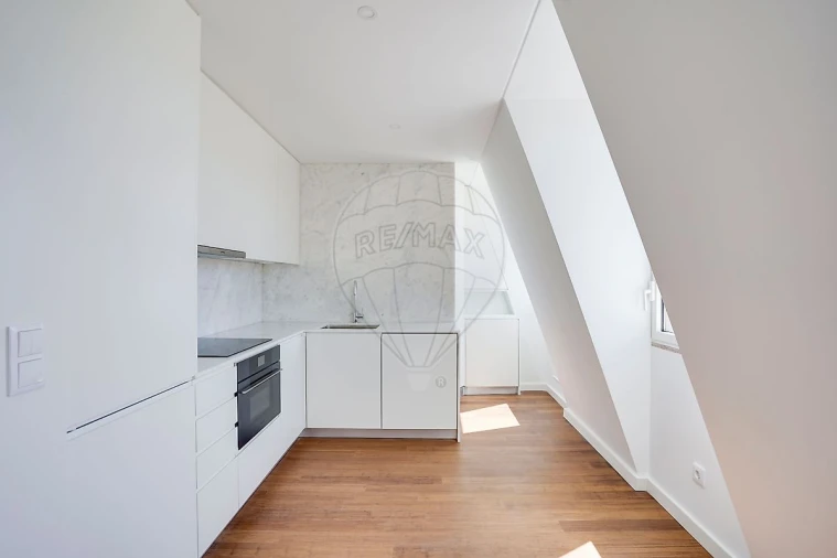 Apartamento T3 para Venda em Arroios Foto 9