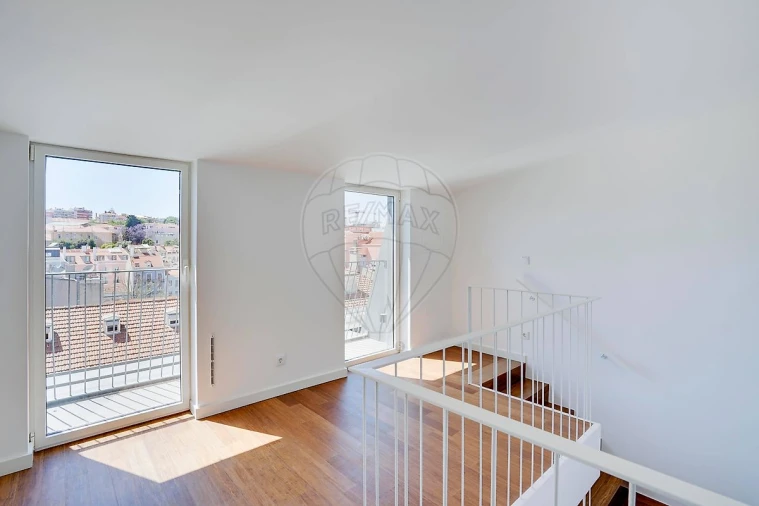Apartamento T3 para Venda em Arroios Foto 12