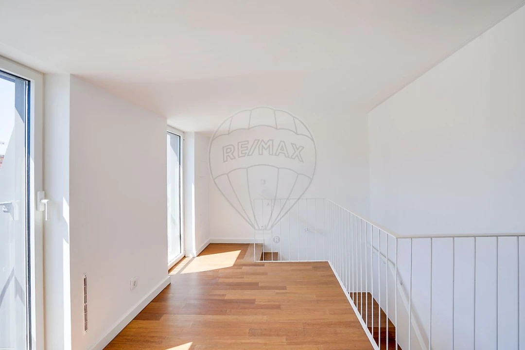 Apartamento T3 para Venda em Arroios Foto 13