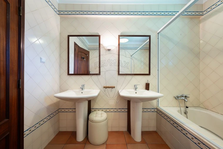 Moradia T3 para Venda em Pinhal Novo Foto 48