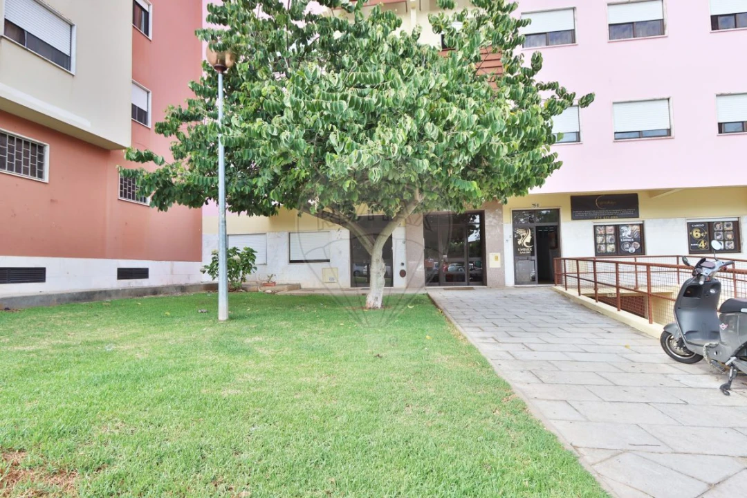 Apartamento T3 para Arrendamento em Cacém e São Marcos Foto 24