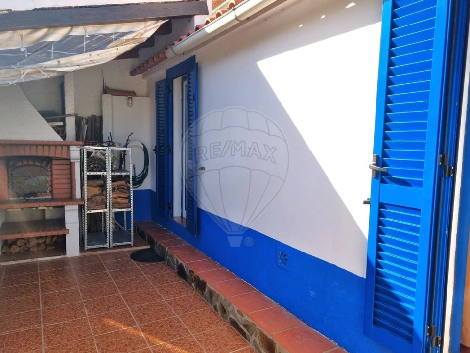 Moradia T3 para Venda em São Teotónio Foto 29