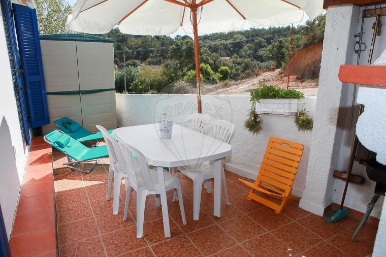 Moradia T3 para Venda em São Teotónio Foto 24