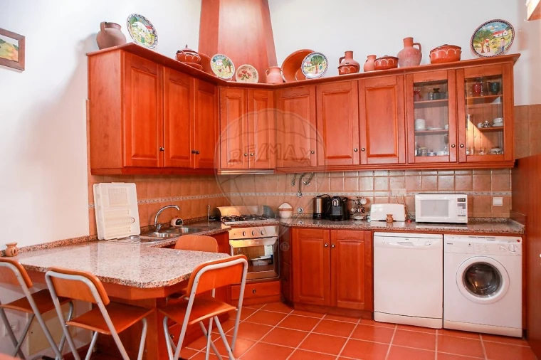 Moradia T3 para Venda em São Teotónio Foto 10