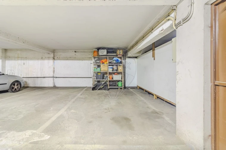 Apartamento T3 para Venda em Milheiros de Poiares Foto 24