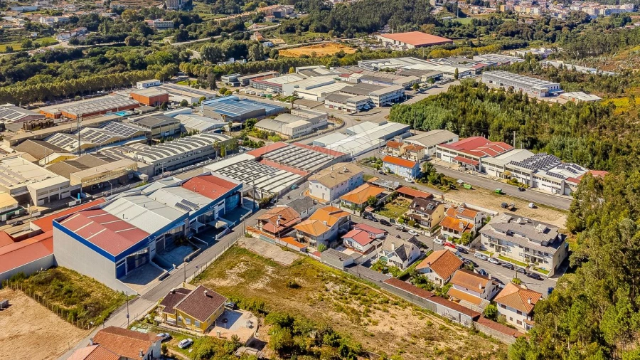 Apartamento T3 para Venda em Milheiros de Poiares Foto 29