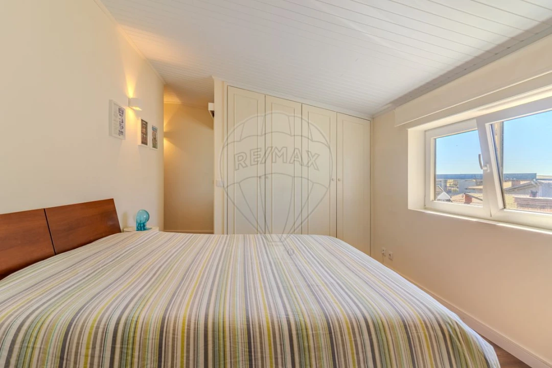 Apartamento T3 para Venda em Milheiros de Poiares Foto 14