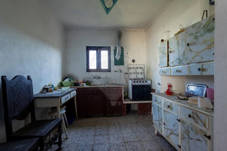 Moradia T2 para Venda em São Pedro da Cadeira Foto 20