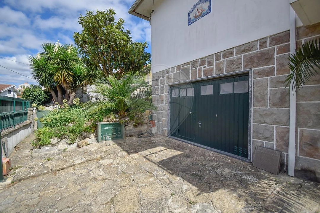 Moradia T5 para Venda em Algueirão-Mem Martins Foto 31