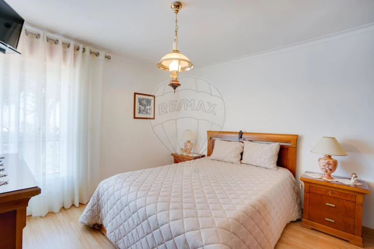 Moradia T3 para Venda em Alverca do Ribatejo e Sobralinho Foto 8