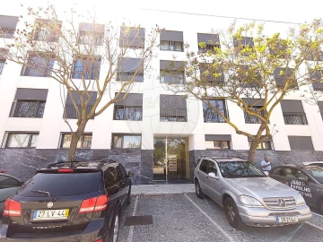 Apartamento T3 para Venda em Alto do Seixalinho, Santo André e Verderena