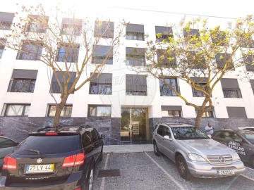 Apartamento T3 para Venda em Alto do Seixalinho, Santo André e Verderena