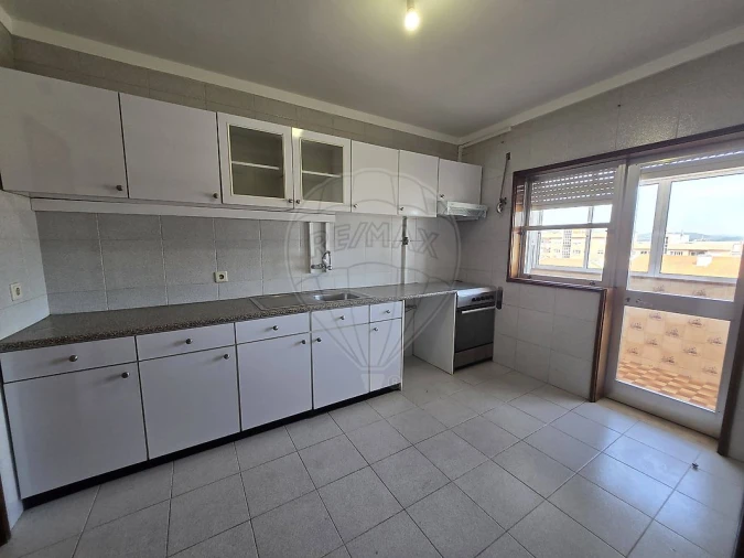 Apartamento T3 para Arrendamento em Ermesinde Foto 4