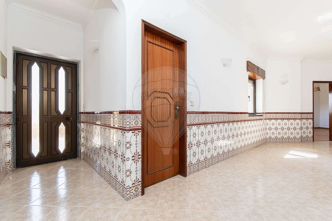 Moradia T3 para Venda em Santiago dos Velhos Foto 15