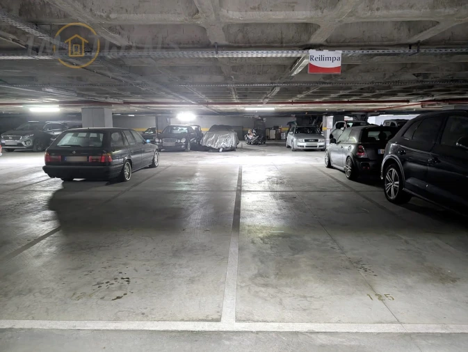 Negócio para Venda em Massamá e Monte Abraão Foto 6