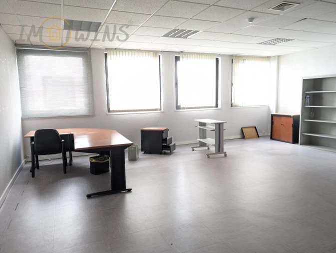 Escritório para Arrendamento em Massamá e Monte Abraão Foto 6