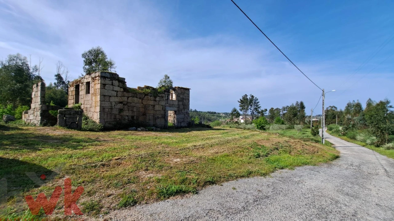 Moradia T3 para Venda em Lagos da Beira e Lajeosa Foto 1