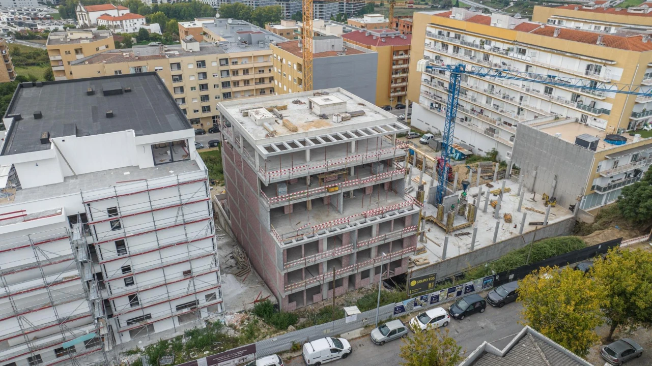 Apartamento T2 para Venda em Braga (Maximinos, Sé e Cividade) Foto 37