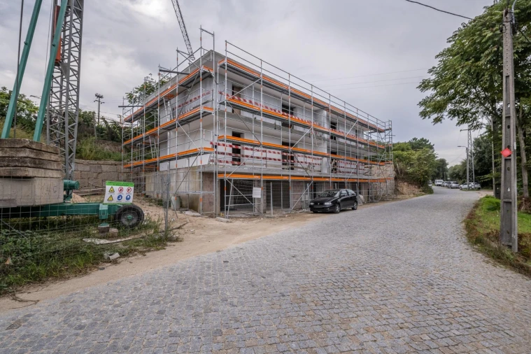 Apartamento T2 para Venda em Gualtar Foto 11