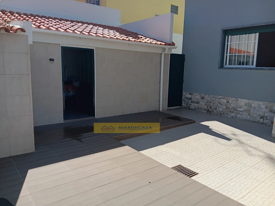 Moradia T4 para Venda em Algueirão-Mem Martins Foto 20