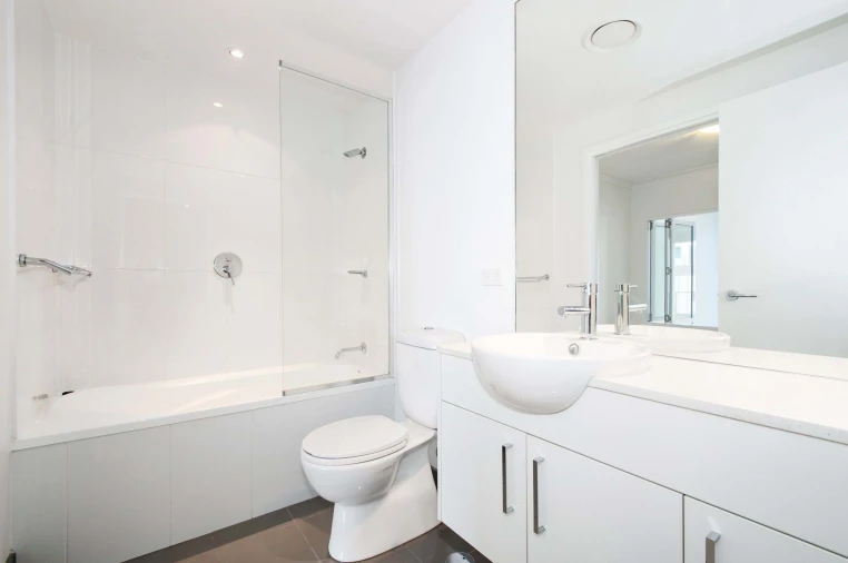 Apartamento T4 para Venda em Quarteira Foto 4