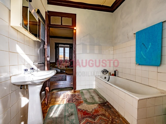 Moradia T5 para Venda em Vale de Azares Foto 22