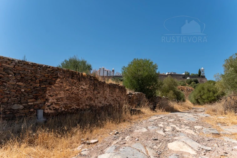 Quinta T3 para Venda em Monsaraz Foto 18