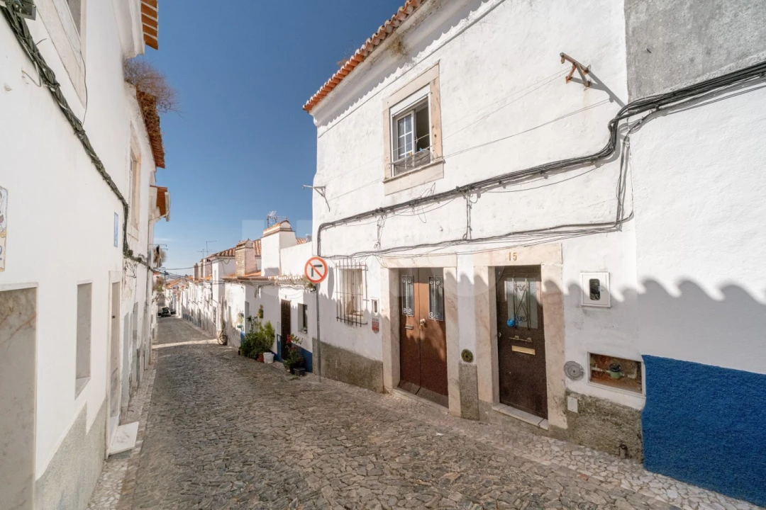 Moradia T4 para Venda em Estremoz (Santa Maria e Santo André) Foto 2