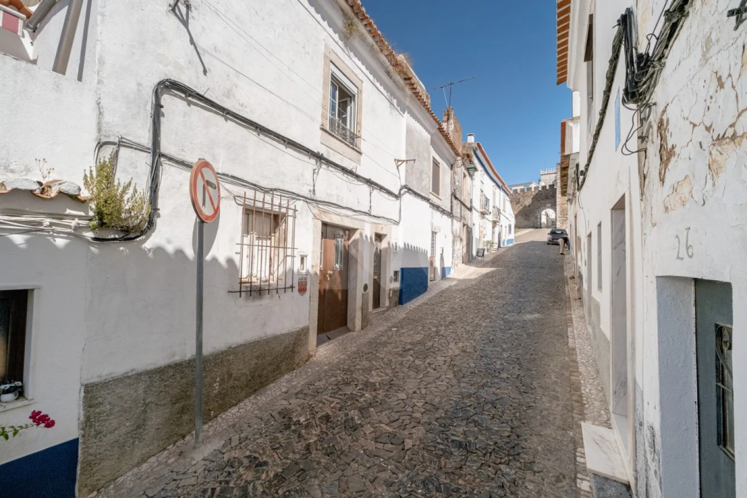 Moradia T4 para Venda em Estremoz (Santa Maria e Santo André) Foto 3