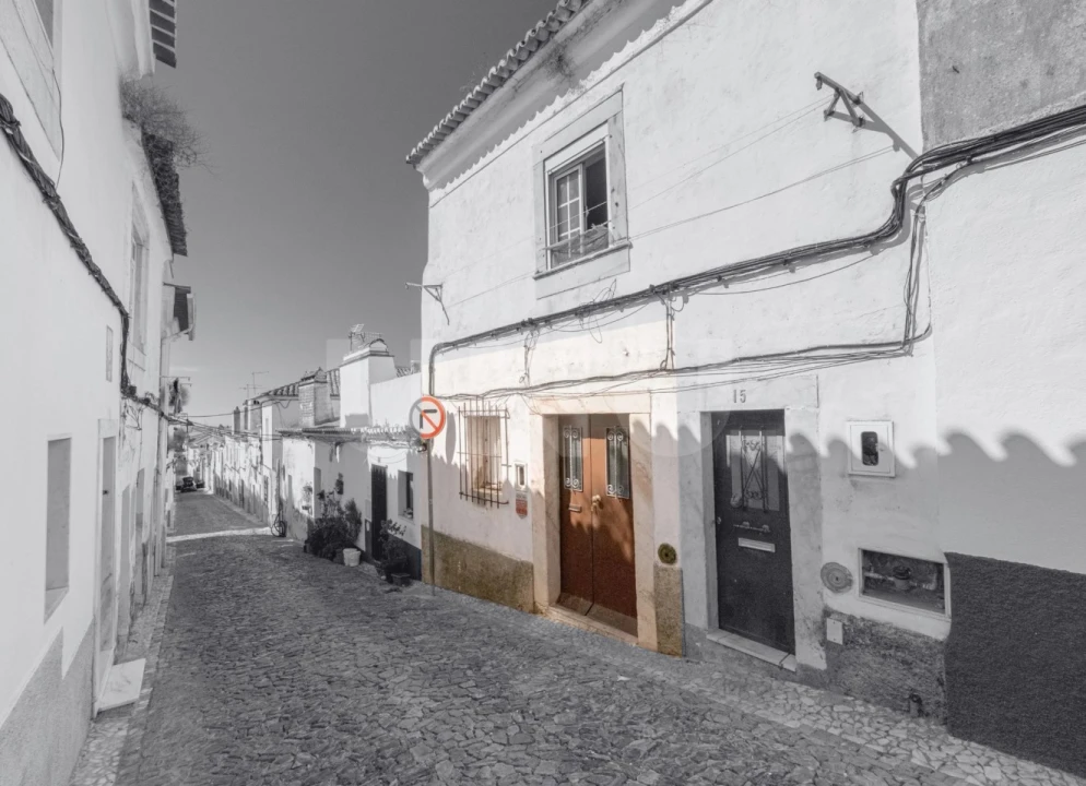 Moradia T4 para Venda em Estremoz (Santa Maria e Santo André) Foto 1