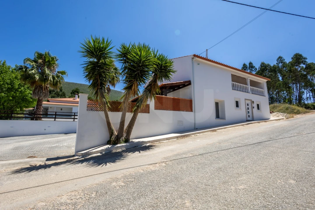 Moradia T6 para Venda em Pedreiras Foto 3