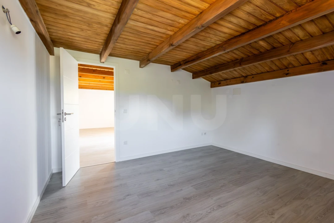 Moradia T6 para Venda em Pedreiras Foto 45