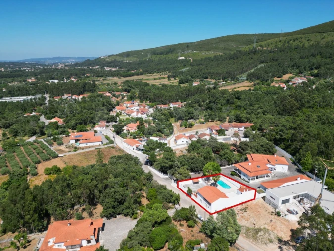 Moradia T6 para Venda em Pedreiras Foto 2