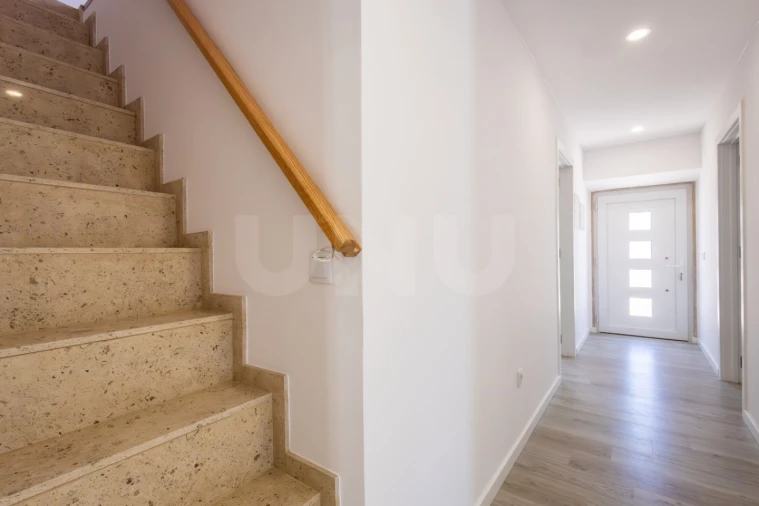 Moradia T6 para Venda em Pedreiras Foto 26