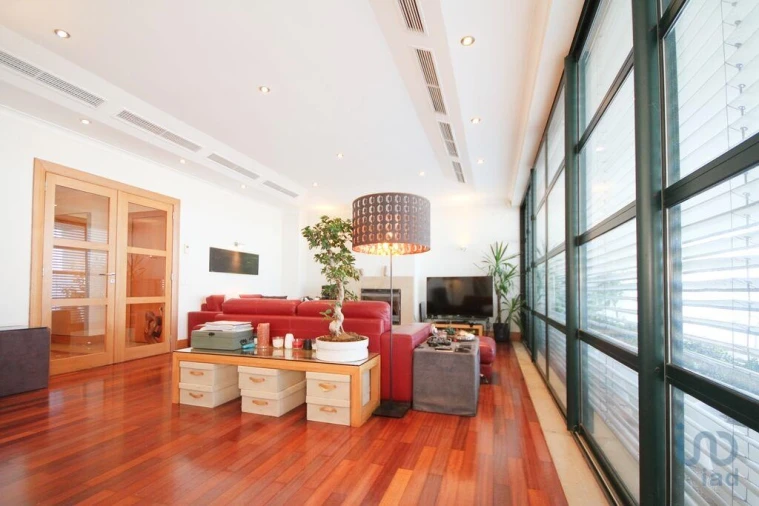 Apartamento T3 para Venda em Olivais Foto 4