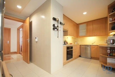 Apartamento T5 para Venda em Olivais