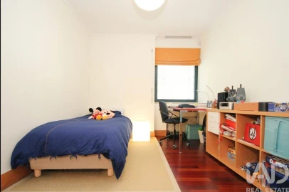 Apartamento T5 para Venda em Olivais