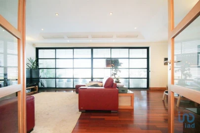 Apartamento T5 para Venda em Olivais