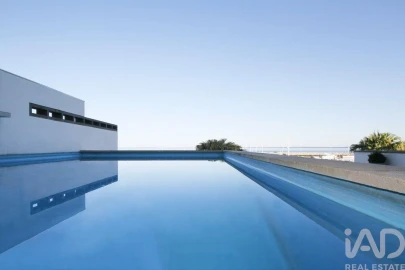 Apartamento T5 para Venda em Olivais