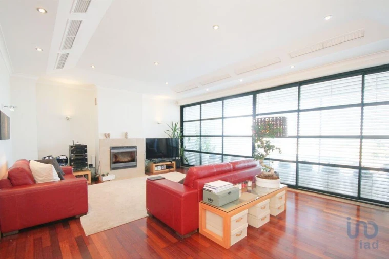 Apartamento T5 para Venda em Olivais Foto 4