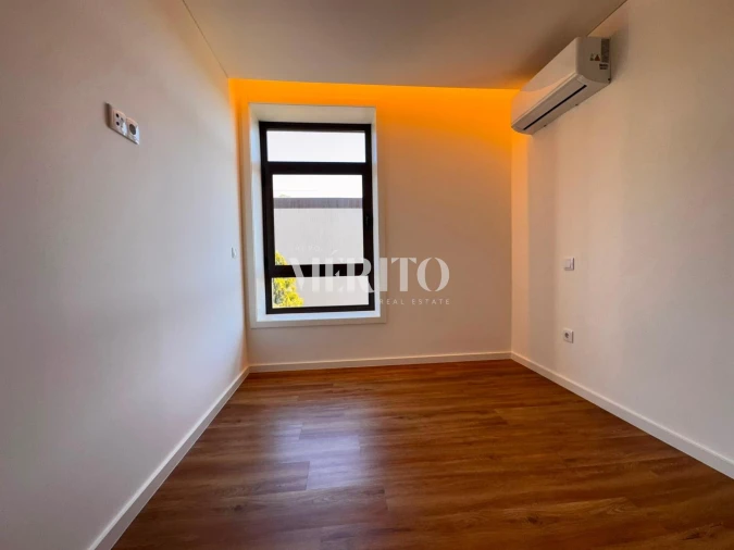 Apartamento T3 para Venda em Creixomil Foto 6
