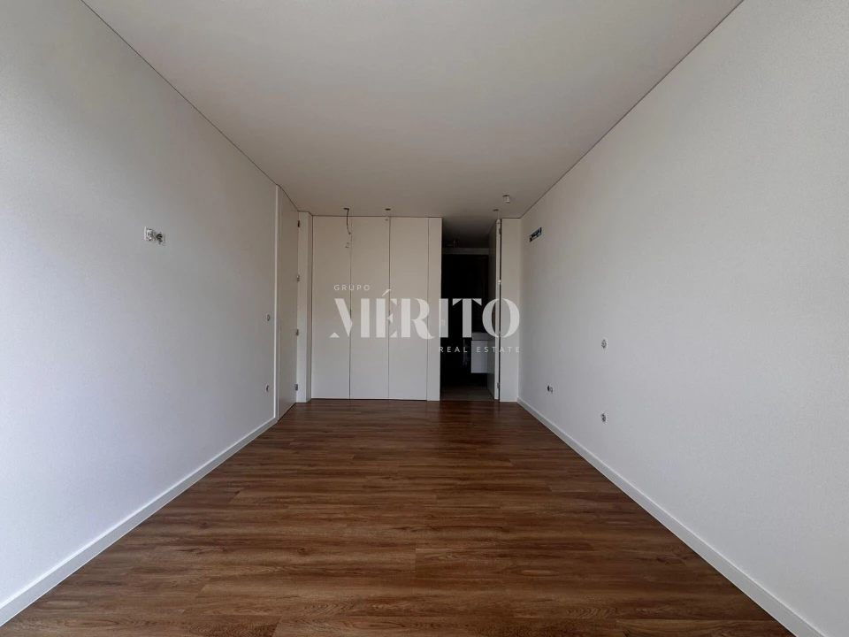 Apartamento T3 para Venda em Creixomil Foto 16