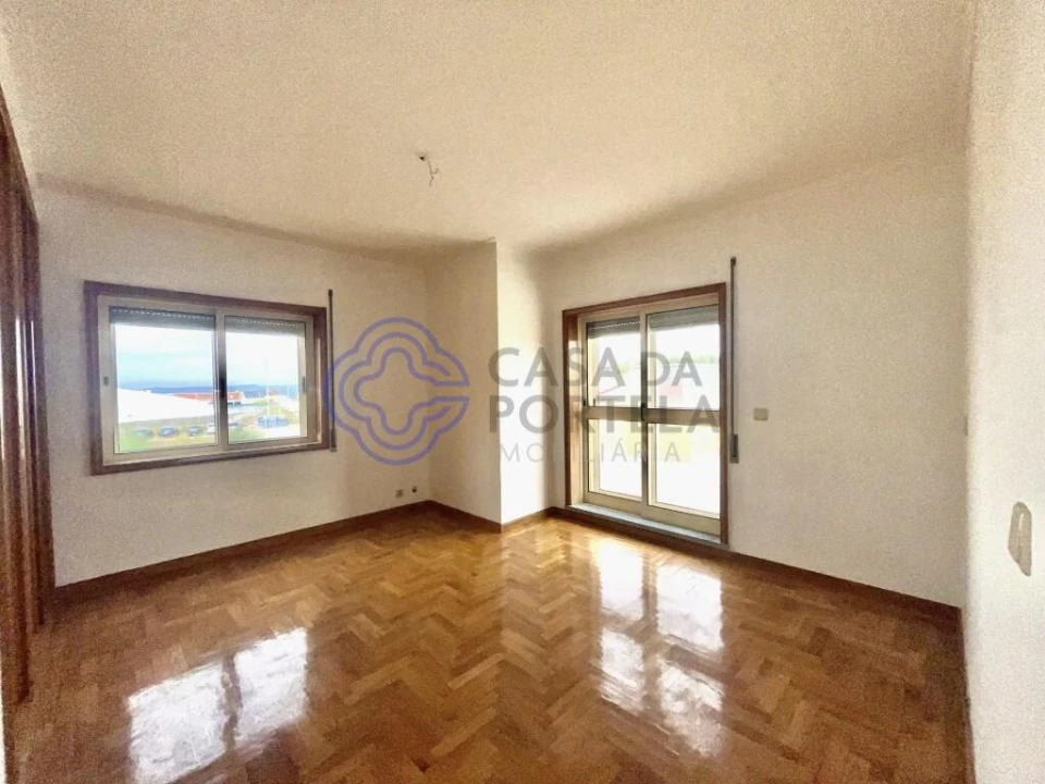 Apartamento T3 para Venda em Argoncilhe Foto 25