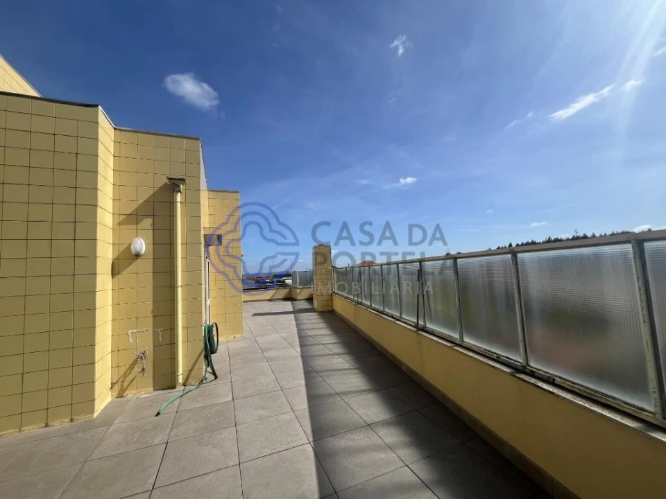 Apartamento T3 para Venda em Argoncilhe Foto 47